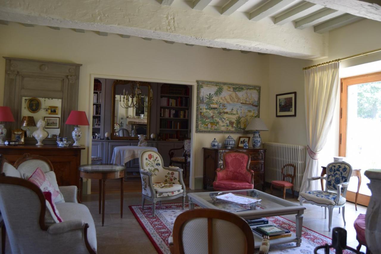 La Rocheliere Bed & Breakfast Bresse-sur-Grosne Exterior photo