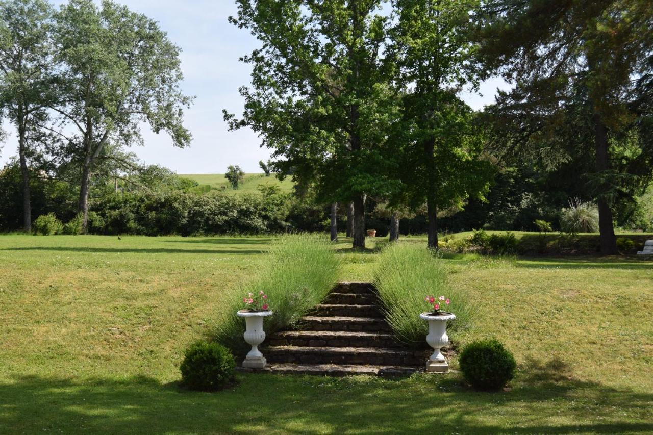 La Rocheliere Bed & Breakfast Bresse-sur-Grosne Exterior photo