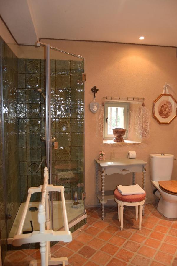 La Rocheliere Bed & Breakfast Bresse-sur-Grosne Exterior photo